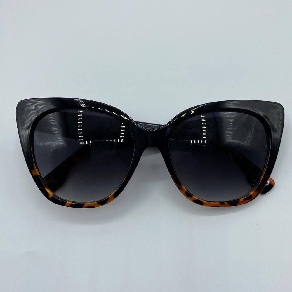 Luxe Leopard Cat Eye Sunglasses